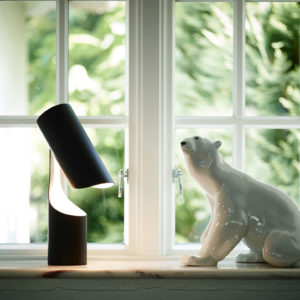 mutatio-table-black-icebear