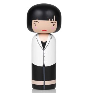 Lucie-Kaas-Holzfigur-Sketch-inc-Pulp-Fiction-Mia-Wallace.1246382a
